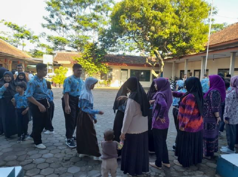 Strategi Guru Mengajar Agama untuk Anak Tunagrahita: Belajar Kesabaran di SLB-C YPPALB Magelang