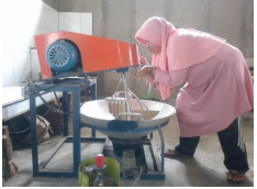 Redesign Alat Pengaduk Gula Kelapa untuk Kurangi Keluhan Pekerja