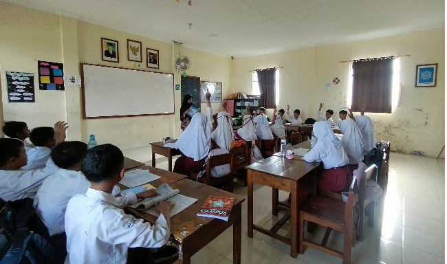 Two Stay Two Stray: Solusi Baru Tingkatkan Keterampilan Berbicara Siswa Sekolah Dasar