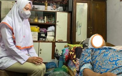 Triyana Ermawati Teliti Relaksasi Terbimbing untuk Atasi Kecemasan Pasien Ulkus Diabetik
