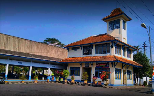 Pengelolaan Terminal Tipe B di Jawa Tengah dalam Mendukung Tertib Administrasi Kendaraan Angkutan Umum di Terminal Madureso