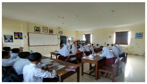 Model Two Stay Two Stray Tingkatkan Keterampilan Berbicara Siswa SD
